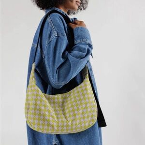 Baggu Medium Nylon Crescent Bag in “Pink Pistachio Pixel Gingham” NWT